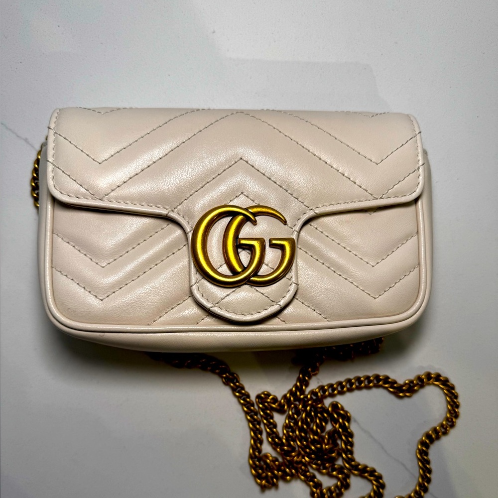 Gucci marmont super mini in cream with gold cross body strap